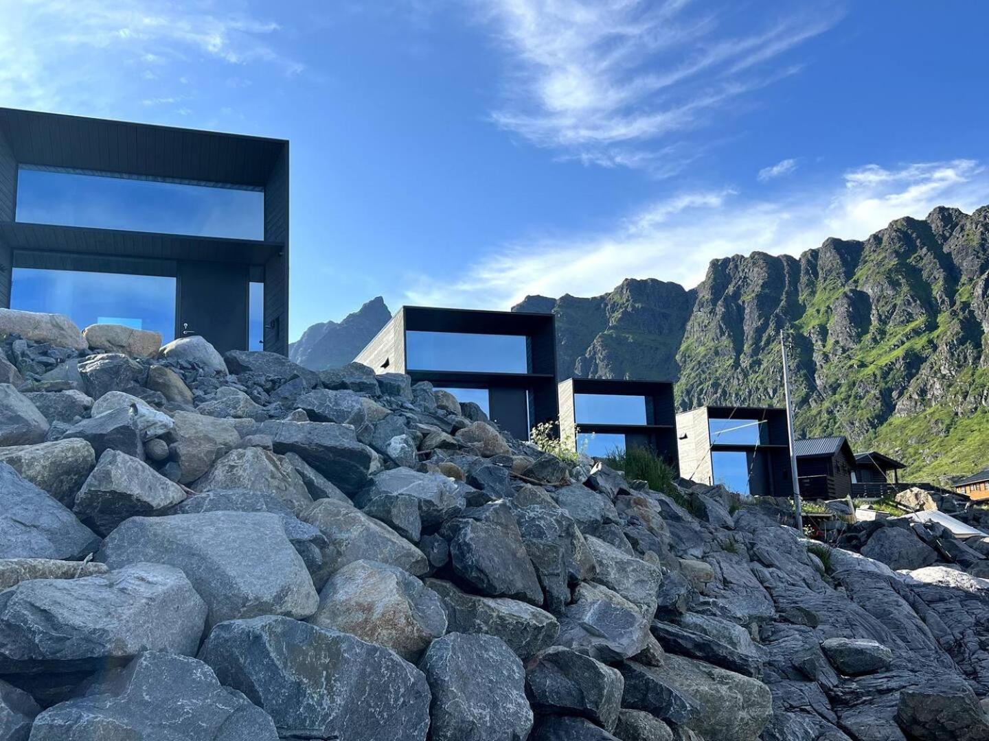 High End Sea Cabins At A In Lofoten โมสคิเนส ภายนอก รูปภาพ